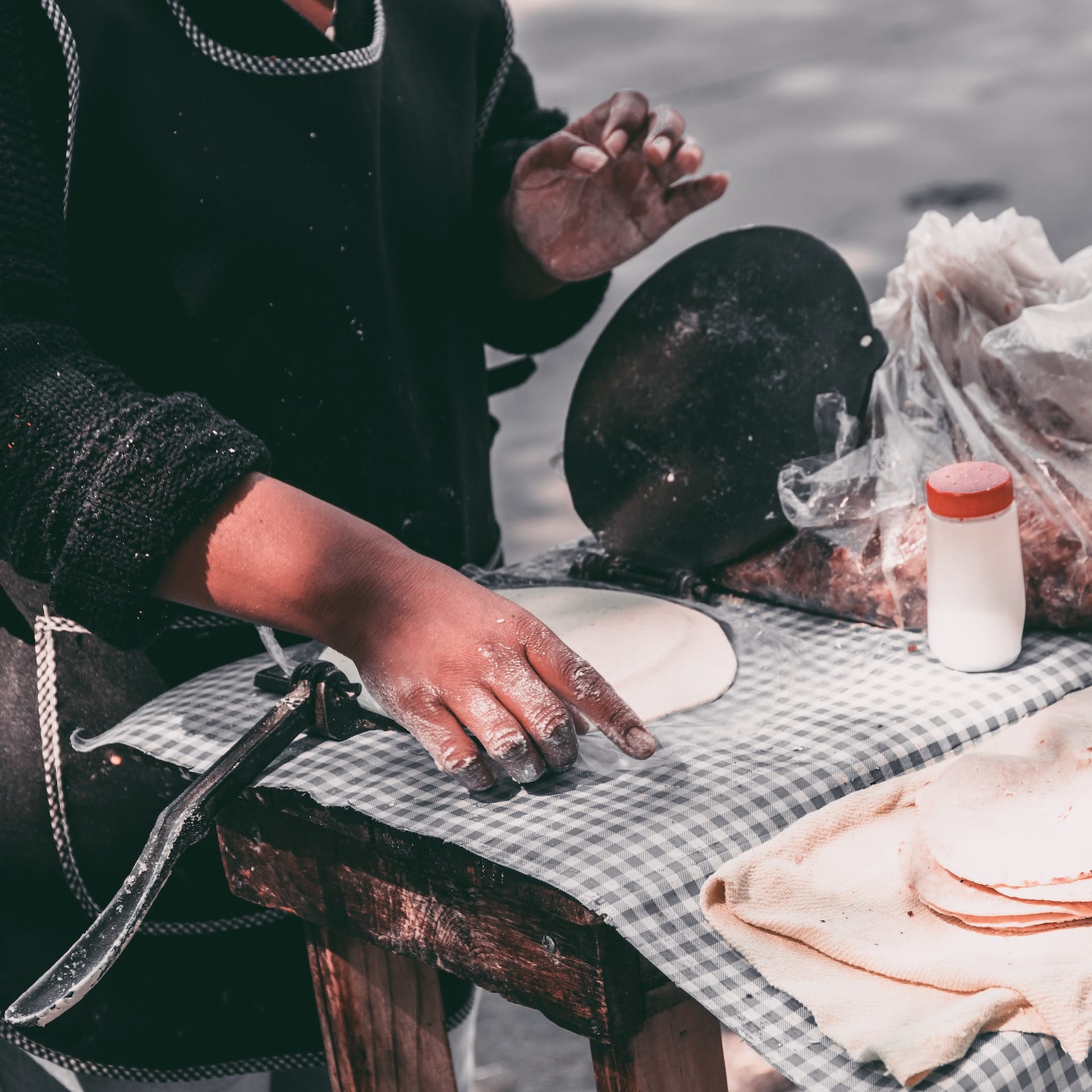 Making Tortillas with a Press Using Maseca