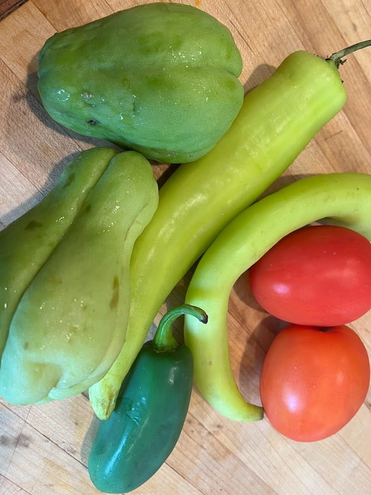xcatic chile banana pepper and habanero chocolomo recipe substitutes