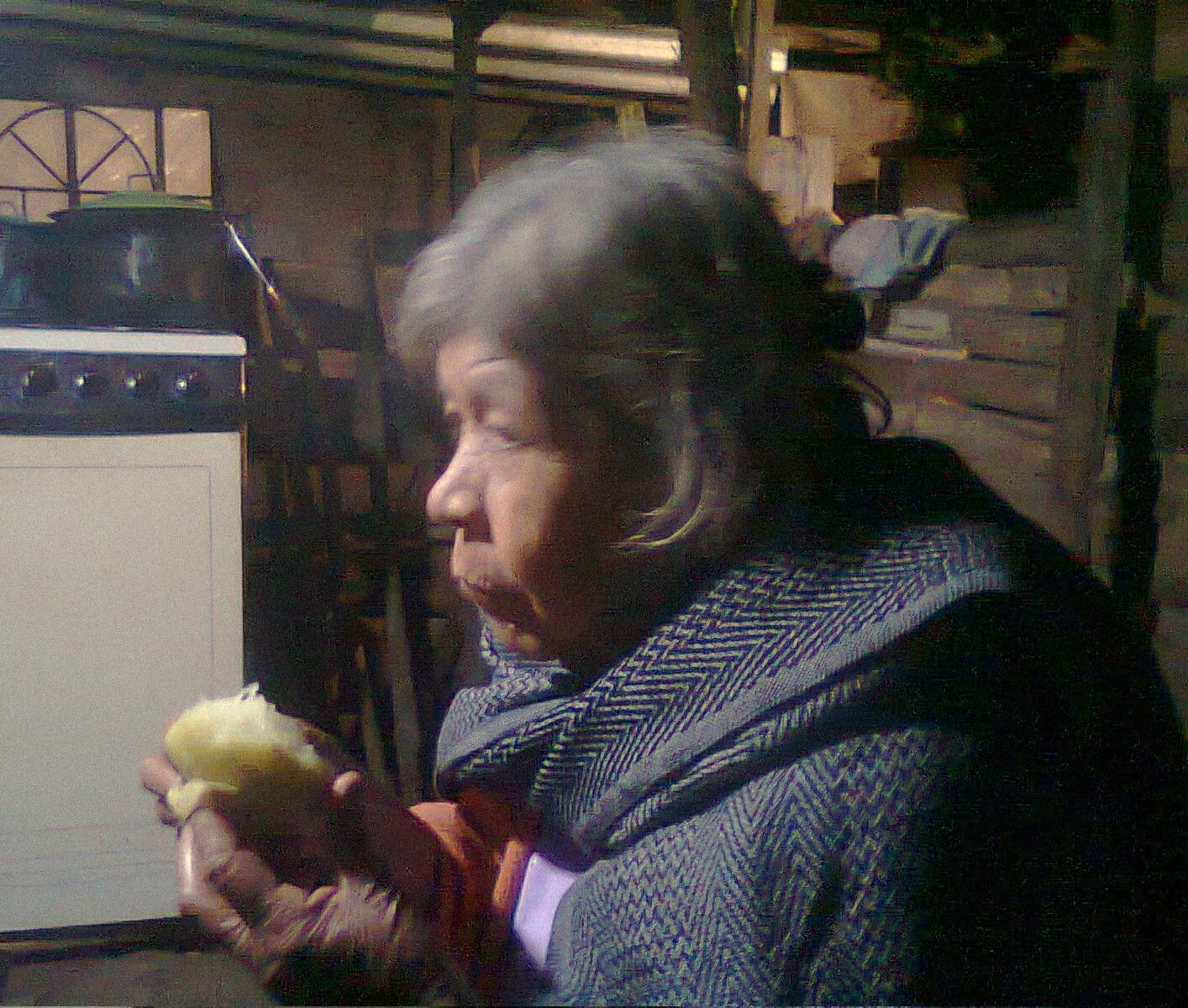 Cooked güisquil (chayote) halved — one of the key vegetables in sopa de gallina india