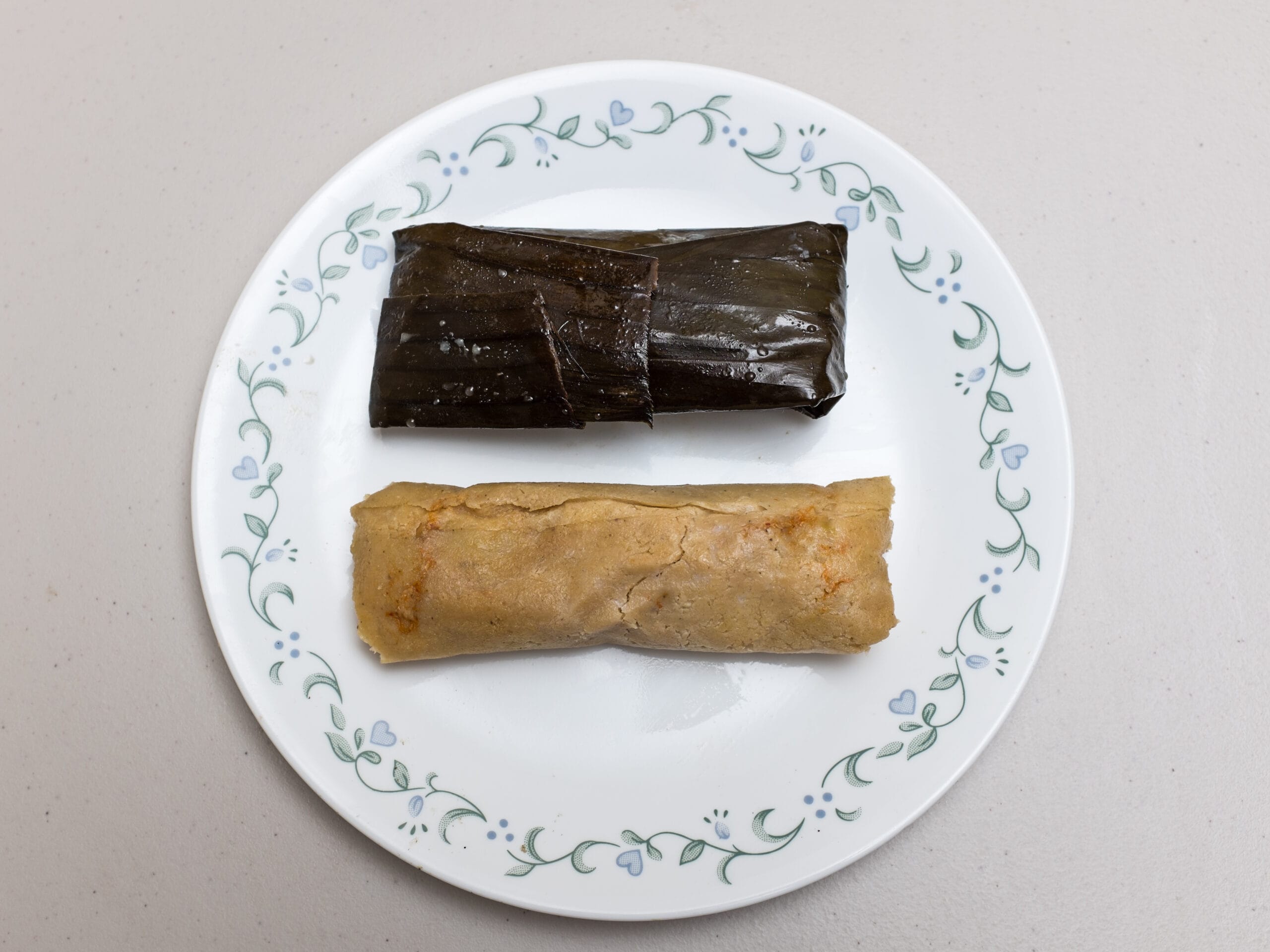 Tamales pisques — Salvadoran bean-masa tamales wrapped in banana leaves
