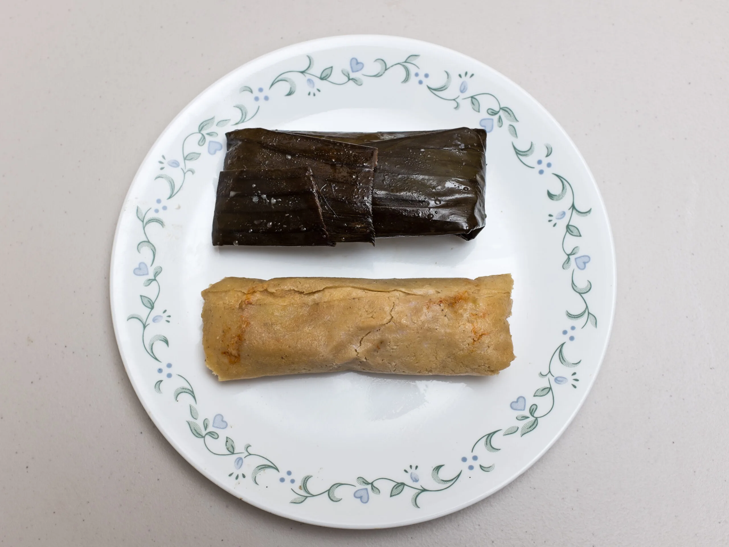 Tamales pisques — Salvadoran bean-masa tamales wrapped in banana leaves