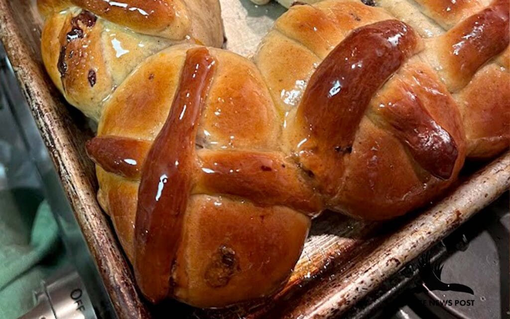 Belizean Hot Cross Buns Recipe - Easter Belize Recipe