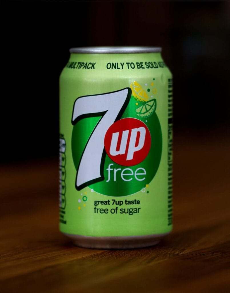 close up photo of a can of 7up soda